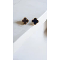 حلق كلوفر الوان